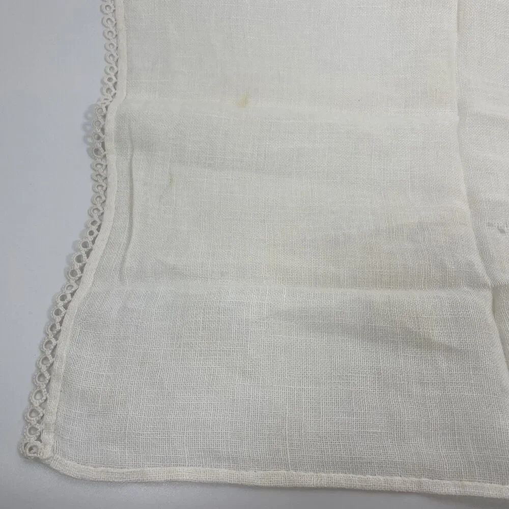 Vintage 1940-50s Linen Textile Napkin Tea Towel Embroidered 18
